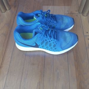 Nike Zoom Pegasus 31 blue men's running shoes size 9